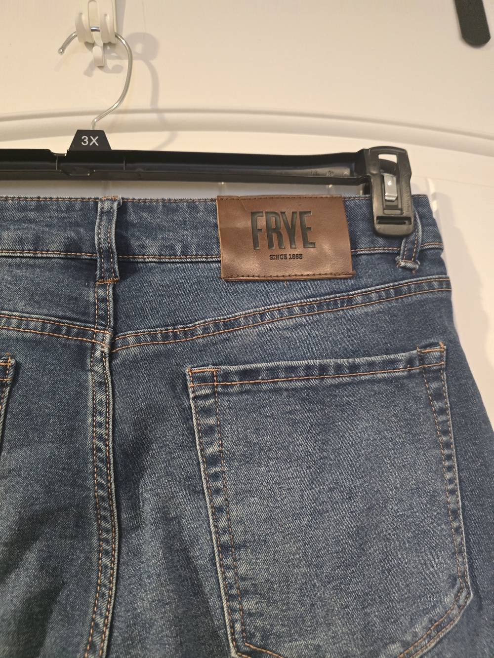 Frye Slim High-Rise Skinny Jeans in Blue Wash 34x29 - Picture 4 of 8